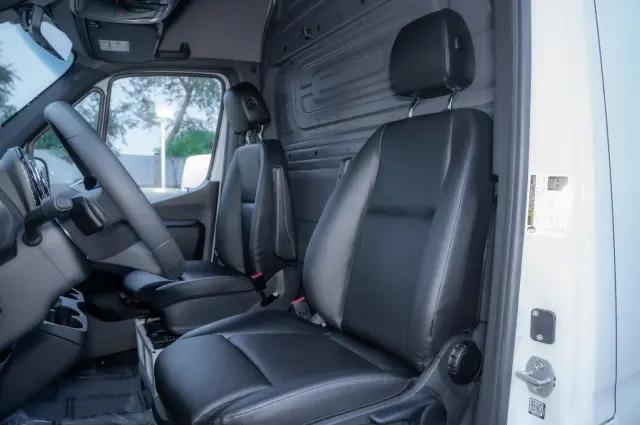 2026 Mercedes-Benz Sprinter 2500 High Roof 4-Cyl Diesel