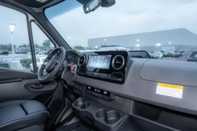2026 Mercedes-Benz Sprinter 2500 High Roof 4-Cyl Diesel
