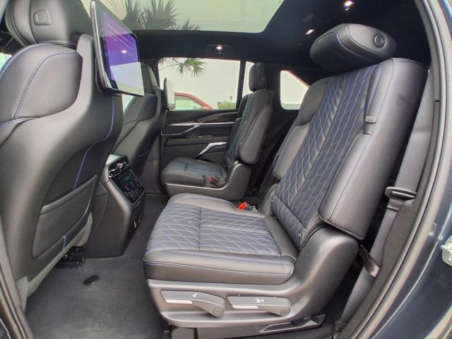 2026 Cadillac Escalade IQ Luxury