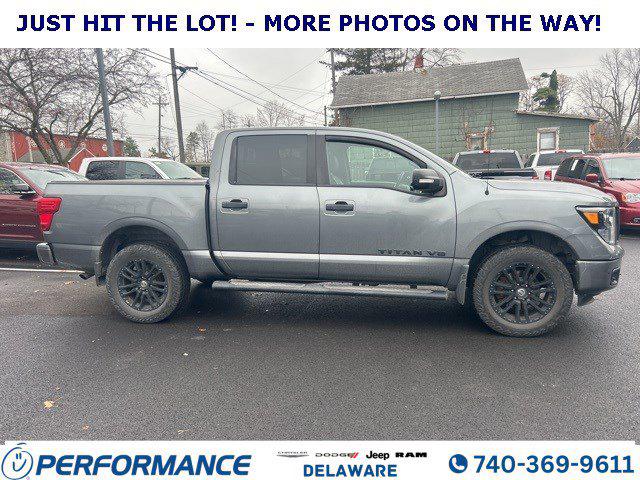 2018 Nissan TITAN SL