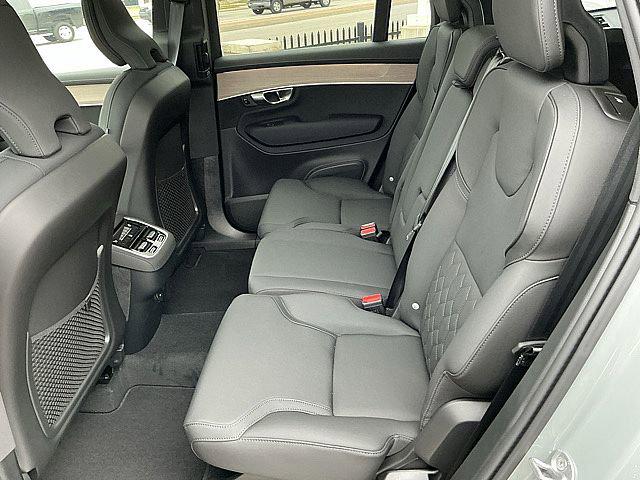 2026 Volvo XC90 Core, B5 AWD Gas (mild hybrid), Gasoline, Bright, 7 Seats