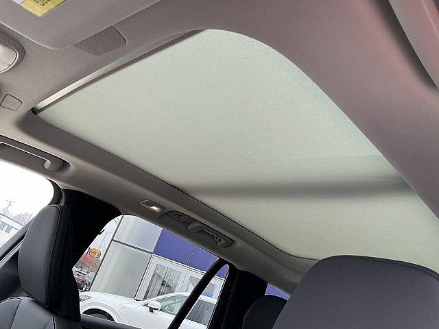 2026 Volvo XC90 Core, B5 AWD Gas (mild hybrid), Gasoline, Bright, 7 Seats