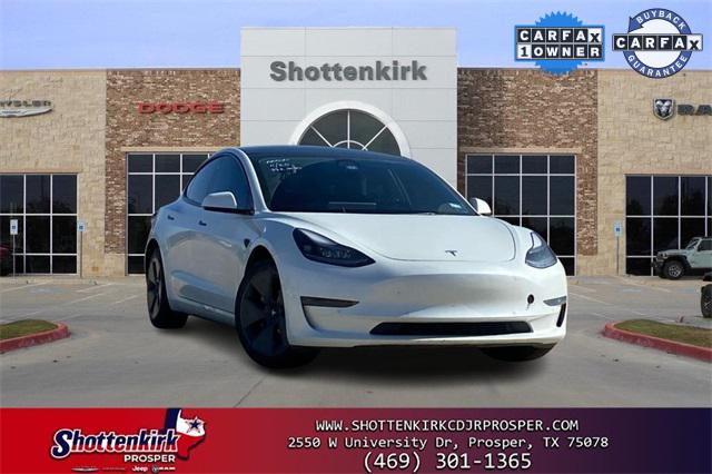 2022 Tesla Model 3 Long Range Dual Motor All-Wheel Drive 2022 Tesla Model 3 Long Range Dual Motor All-Wheel Drive