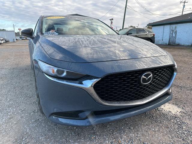 2022 Mazda Mazda3 Sedan Carbon Edition