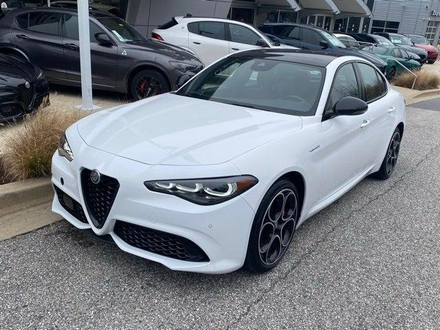 2024 Alfa Romeo Giulia Veloce AWD 2024 Alfa Romeo Giulia Veloce AWD
