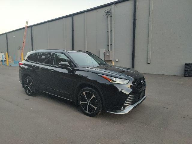 2022 Toyota Highlander XSE 2022 Toyota Highlander XSE