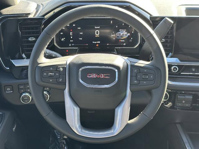 2026 GMC Sierra 2500HD Crew Cab, Standard Bed, SLT, 4WD