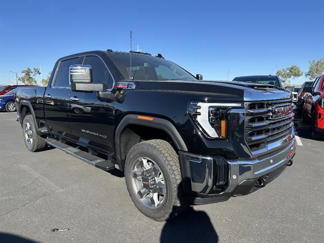 2026 GMC Sierra 2500HD Crew Cab, Standard Bed, SLT, 4WD