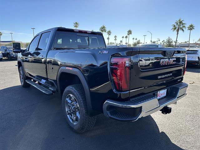 2026 GMC Sierra 2500HD Crew Cab, Standard Bed, SLT, 4WD