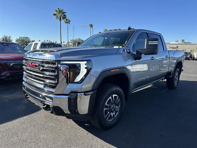 2026 GMC Sierra 2500HD Crew Cab, Standard Bed, SLE, 4WD