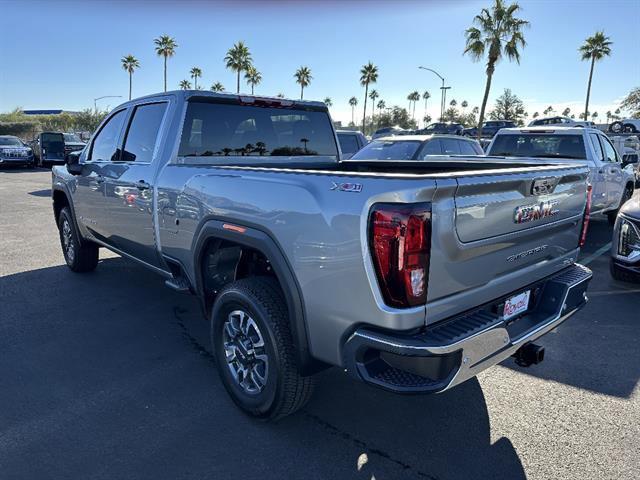 2026 GMC Sierra 2500HD Crew Cab, Standard Bed, SLE, 4WD