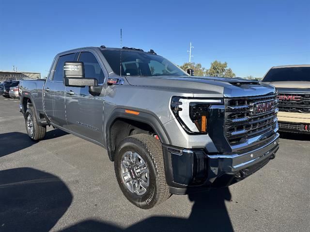 2026 GMC Sierra 2500HD Crew Cab, Standard Bed, SLE, 4WD