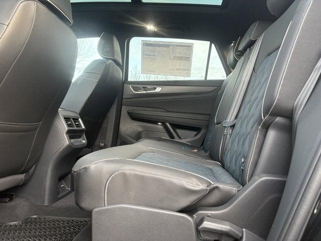 2026 Volkswagen Atlas Cross Sport SEL Premium R-Line