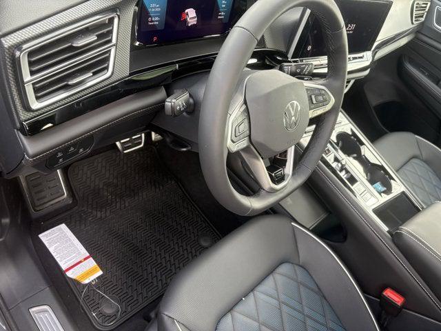 2026 Volkswagen Atlas Cross Sport SEL Premium R-Line