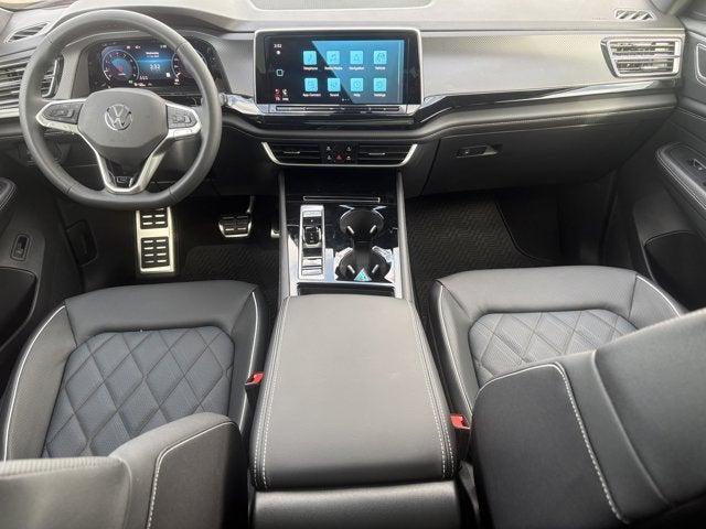 2026 Volkswagen Atlas Cross Sport SEL Premium R-Line