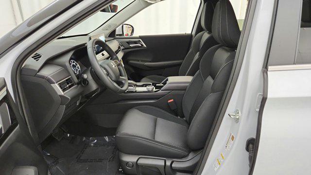 2025 Mitsubishi Outlander ES 2.5 S-AWC