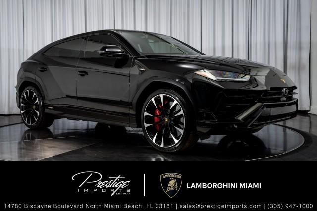 /2024 Lamborghini Urus