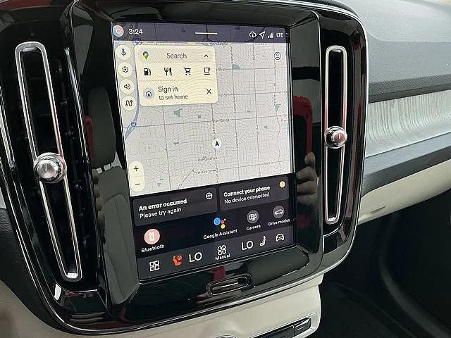 2026 Volvo XC40 Ultra, B5 AWD Gas (mild hybrid), Dark