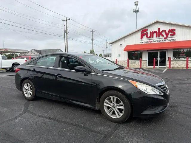 2014 Hyundai Sonata for sale near Grove City, OH