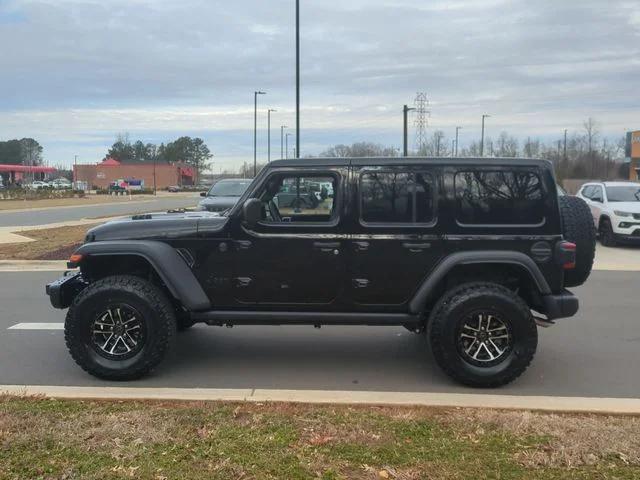 New 2026 Black Clear-Coat Exterior Paint Jeep Rubicon 392 image 10
