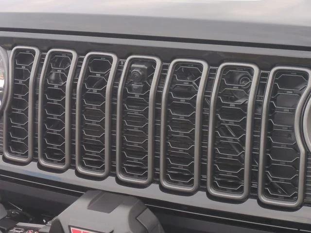 New 2026 Black Clear-Coat Exterior Paint Jeep Rubicon 392 image 24