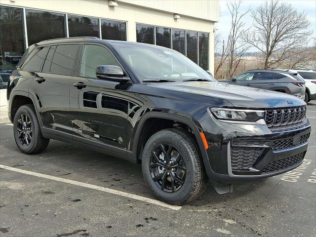 2026 Jeep Grand Cherokee GRAND CHEROKEE LAREDO ALTITUDE 4X4 2026 Jeep Grand Cherokee GRAND CHEROKEE LAREDO ALTITUDE 4X4