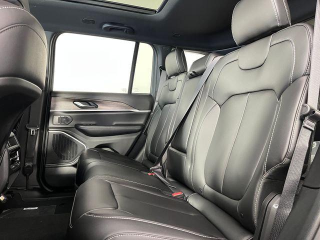 2026 Jeep Grand Cherokee GRAND CHEROKEE LIMITED 4X4 2026 Jeep Grand Cherokee GRAND CHEROKEE LIMITED 4X4