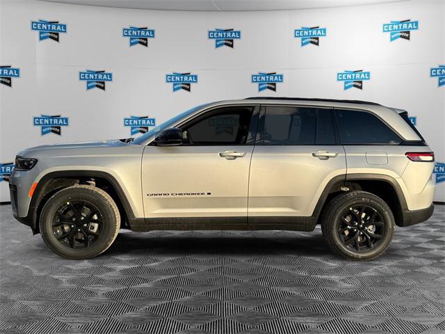 2026 Jeep Grand Cherokee GRAND CHEROKEE ALTITUDE 4X4