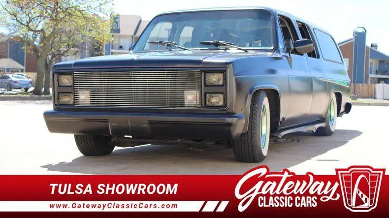 1988 Chevrolet Suburban Unknown for sale in O Fallon, IL