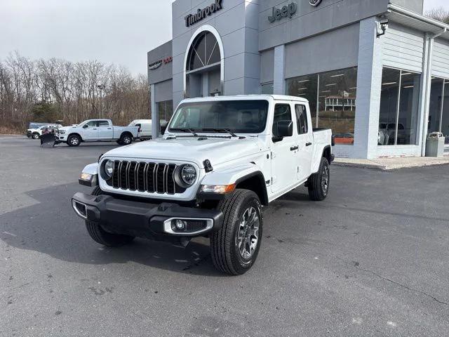 2026 Jeep Gladiator GLADIATOR SAHARA 4X4