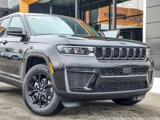 2026 Jeep Grand Cherokee Altitude 4x4