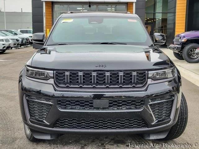 2026 Jeep Grand Cherokee Altitude 4x4