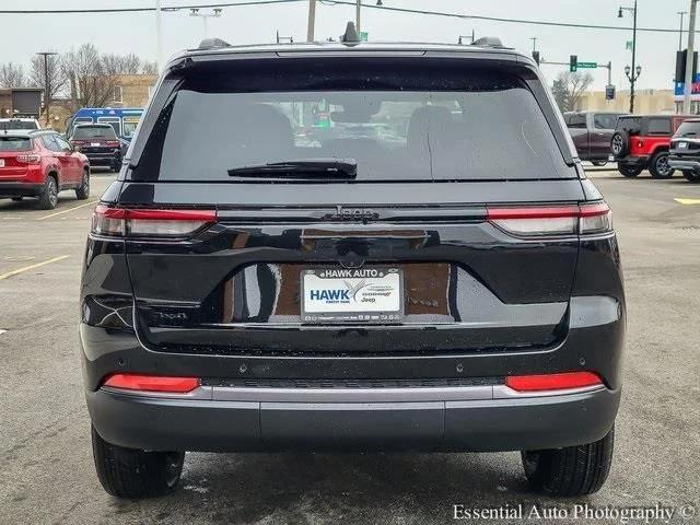 2026 Jeep Grand Cherokee Altitude 4x4