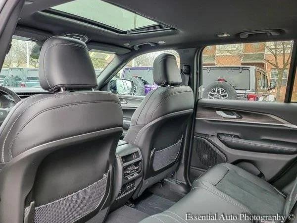 2026 Jeep Grand Cherokee Altitude 4x4