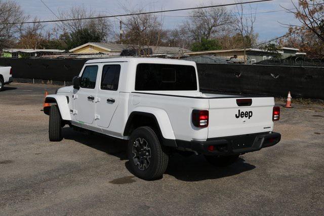 2026 Jeep Gladiator GLADIATOR SAHARA 4X4