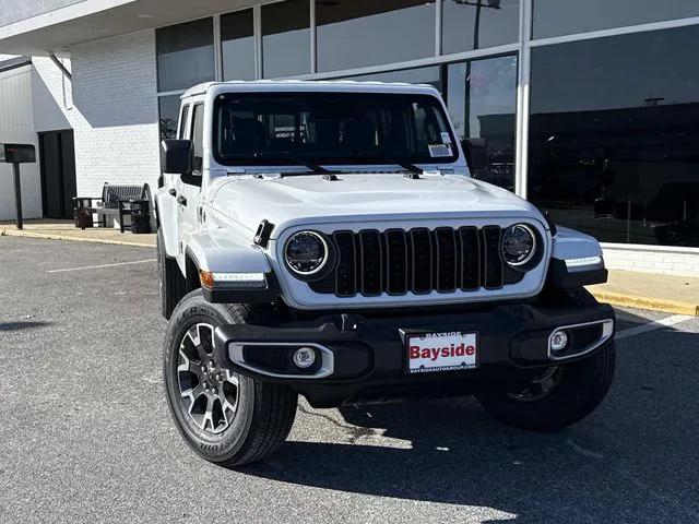 2026 Jeep Gladiator GLADIATOR SAHARA 4X4