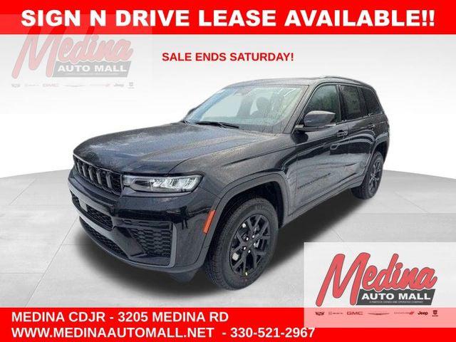 2026 Jeep Grand Cherokee Altitude 4x4 for sale in Medina, OH
