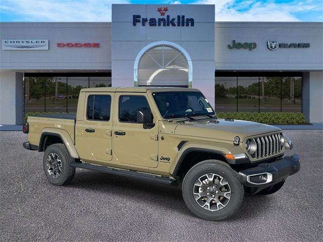 2026 Jeep Gladiator GLADIATOR SAHARA 4X4