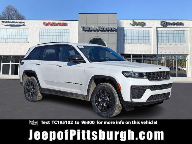 2026 Jeep Grand Cherokee GRAND CHEROKEE LAREDO ALTITUDE 4X4