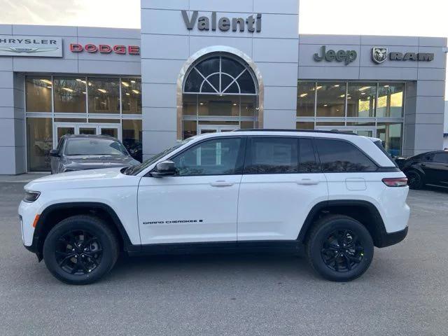 2026 Jeep Grand Cherokee GRAND CHEROKEE ALTITUDE 4X4