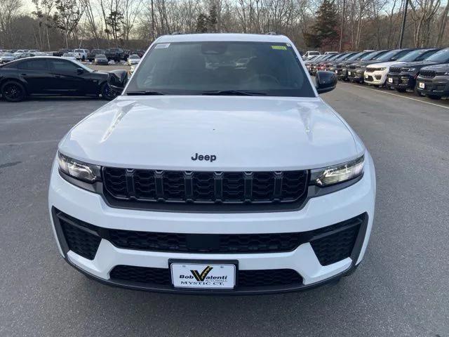 2026 Jeep Grand Cherokee Altitude 4x4