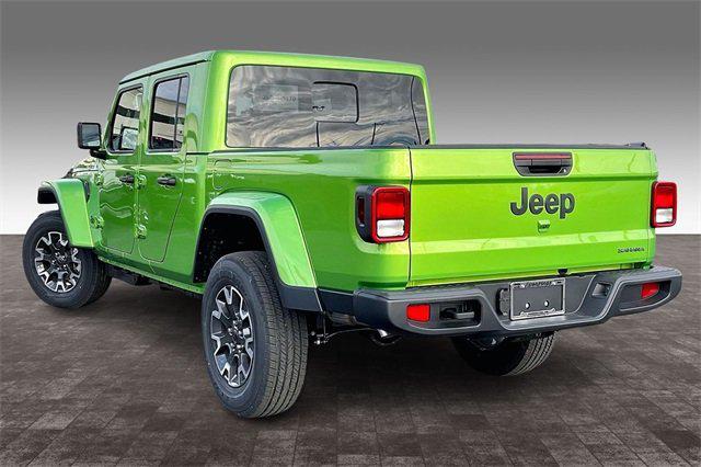 2026 Jeep Gladiator GLADIATOR SAHARA 4X4 2026 Jeep Gladiator GLADIATOR SAHARA 4X4