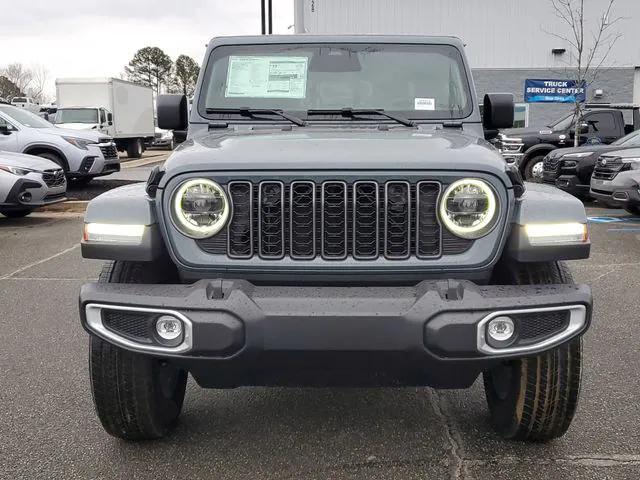 2026 Jeep Gladiator GLADIATOR SAHARA 4X4