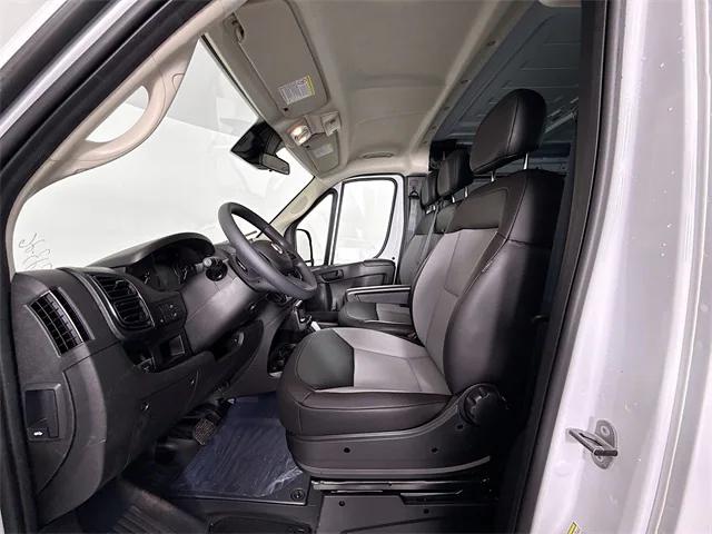 2026 Ram ProMaster Cargo Van Tradesman Low Roof 118" WB w/Pass Seat