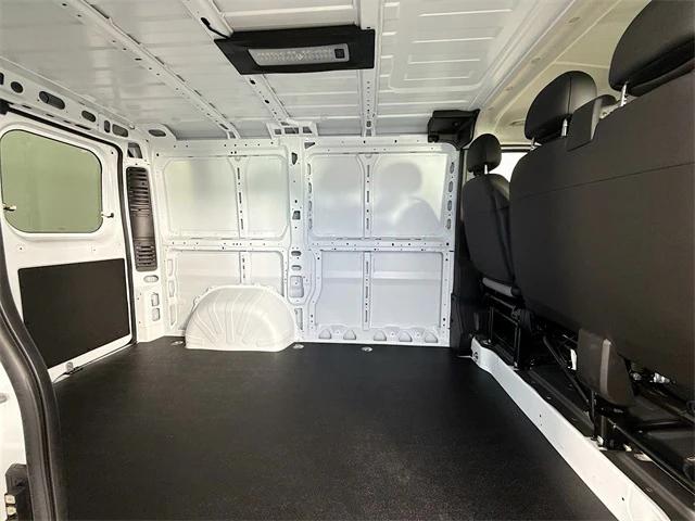 2026 Ram ProMaster Cargo Van Tradesman Low Roof 118" WB w/Pass Seat