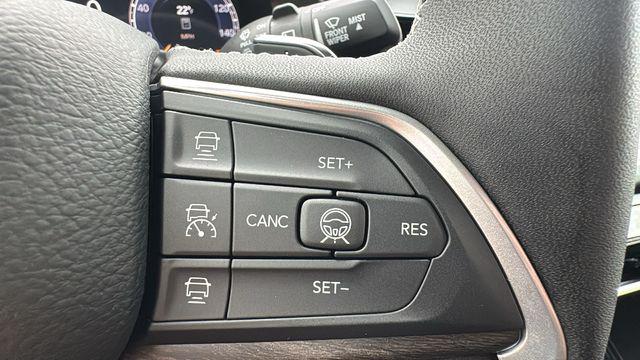 2026 Jeep Grand Cherokee Altitude 4x4