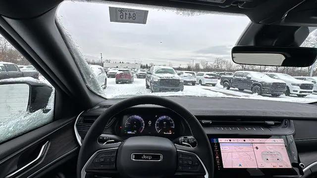 2026 Jeep Grand Cherokee Altitude 4x4
