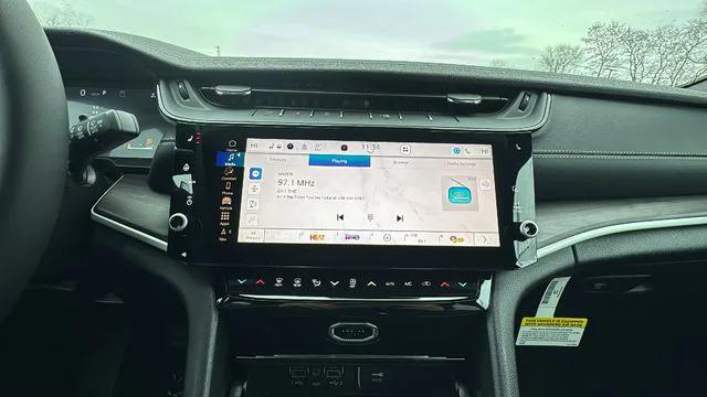 2026 Jeep Grand Cherokee Altitude 4x4