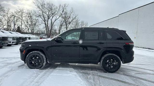 2026 Jeep Grand Cherokee GRAND CHEROKEE LAREDO ALTITUDE 4X4