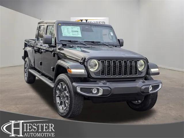 2026 Jeep Gladiator GLADIATOR SAHARA 4X4